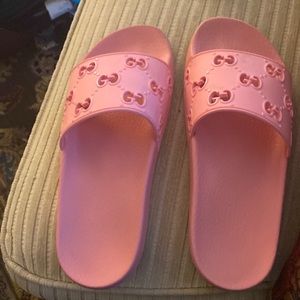 Authentic Pink Gucci GG slide still have a lot of life!